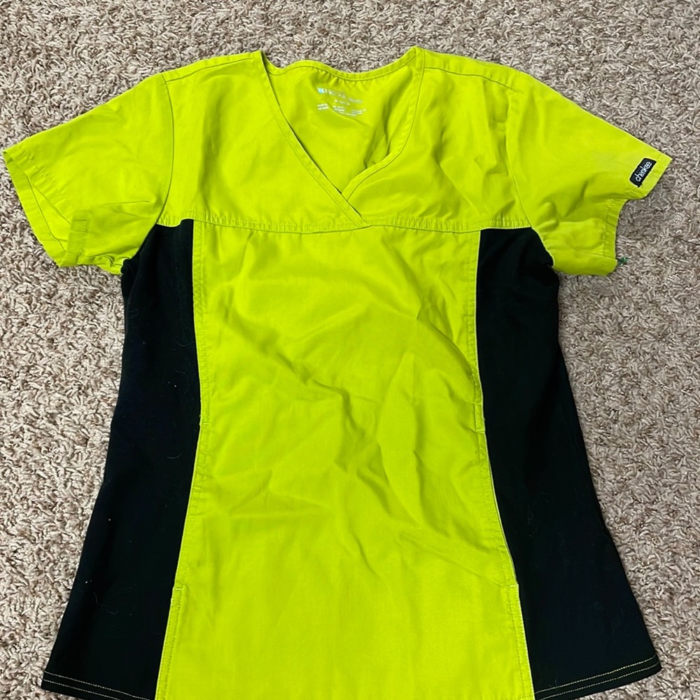 Cherokee Scrub Top